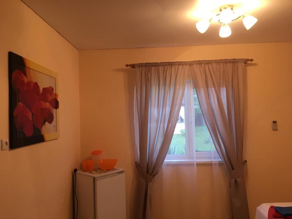 Solnechny Bereg Guest House Gudauta Bagian luar foto